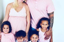 Alexis Swinney e a família