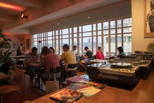 O espaço 'Maus Hábitos', no Porto, é dedicado às arte em formas de expressão