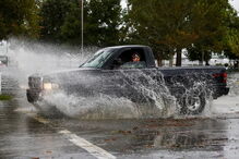 As imagens da passagem do Furacão Florence pelos Estados Unidos 