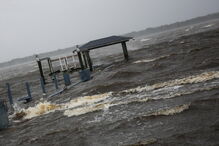 As imagens da passagem do Furacão Florence pelos Estados Unidos 