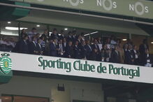 Ex-candidatos ao lado de Varandas no primeiro jogo como presidente do Sporting