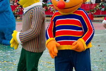 Egas e Becas, Rua Sésamo