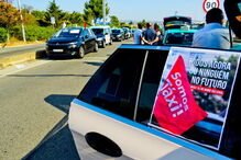 Taxistas mantêm protestos por tempo indeterminado 