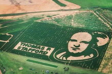 Homenagem a Thomas P. Stafford