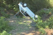 Idosa de 96 anos morre em queda de carro em ravina 