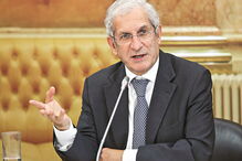 Carlos Tavares foi ministro da Economia no Governo de Durão Barroso, mas abandonou o executivo em julho de 2004 