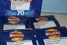 Pacotes de Batatas Fritas Walkers