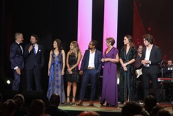 A Gala Sexy20 terminou com a apresentação de alguns dos atores que vão integrar a primeira novela original da CMTV 