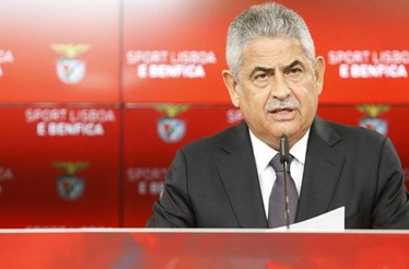 Benfica tenta travar divulgação de novos emails