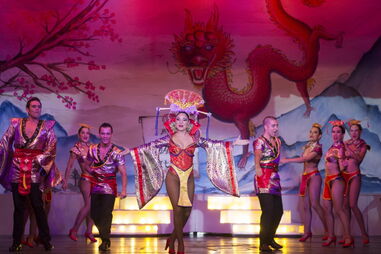 ‘ParqueMania’ ataca políticos de todos os quadrantes