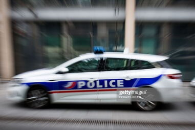 Carro da polícia francesa