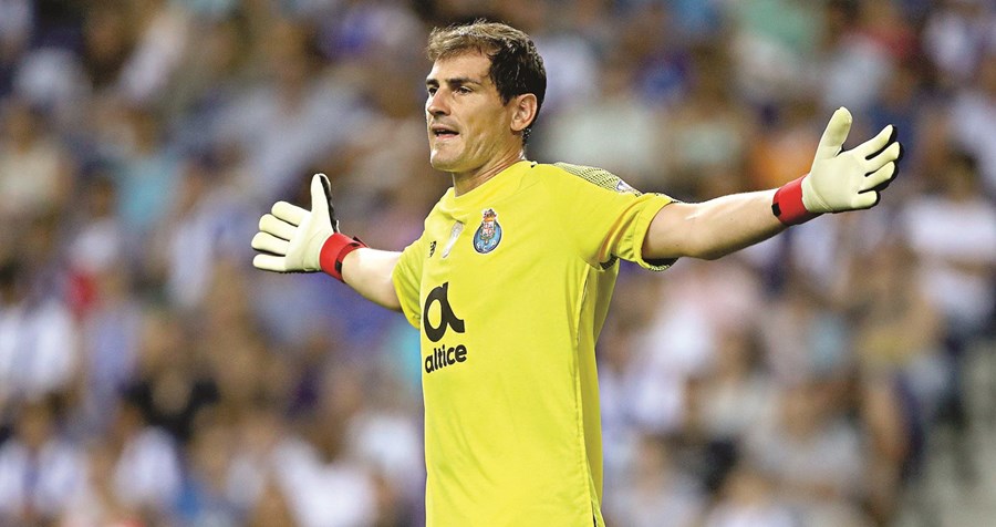 Iker Casillas sofre enfarte, é hospitalizado e não deve jogar pelo resto da  temporada