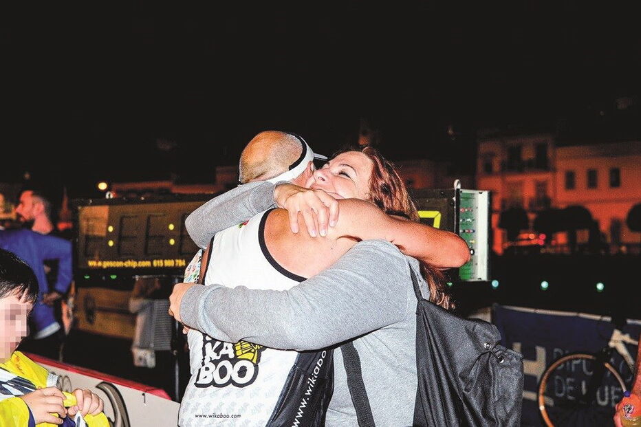 Rosa e Luís eram felizes e tinham um casamento perfeito, assegura a irmã do triatleta, Júlia Grilo
