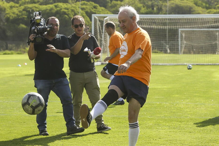 Rui Rio chuta para António Costa “falhanços” na Saúde  