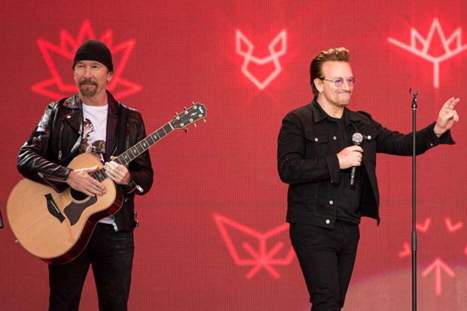 Bono perde subitamente a voz