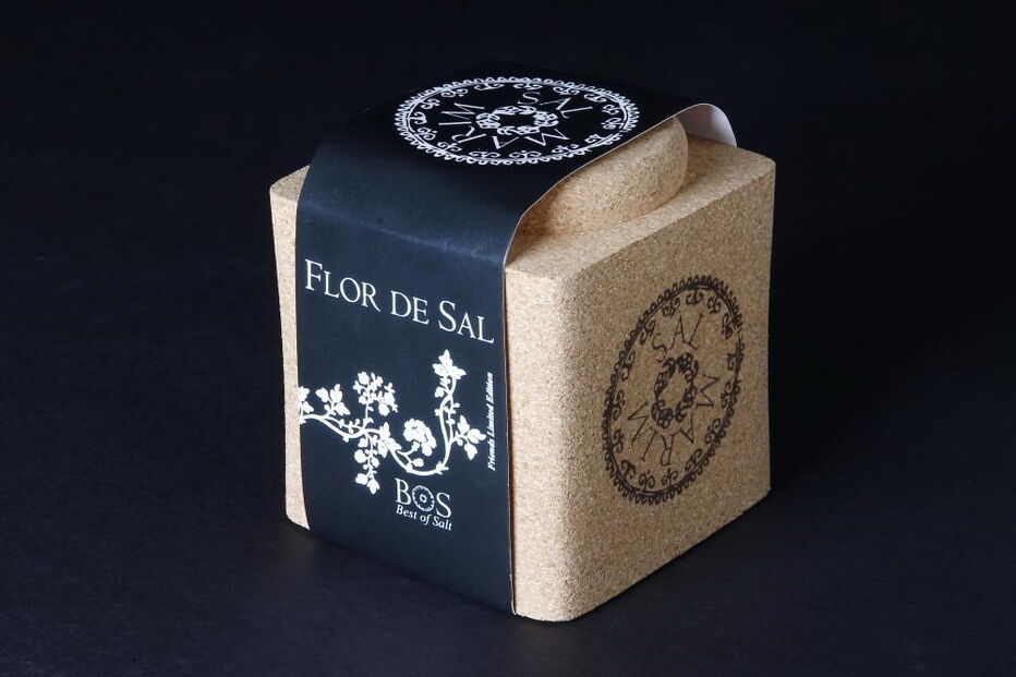 Uma embalagem de 70 gramas custa uns 12 euros, outra de 150 gramas, 20 euros 