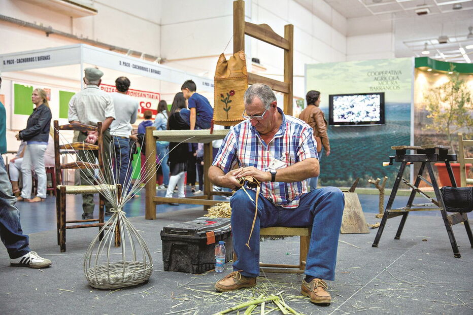 Artesanato e feira de caça e pesca em Moura