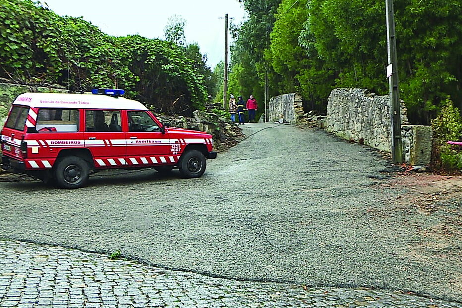 Terreno ermo, em Gaia, onde o corpo foi enterrado