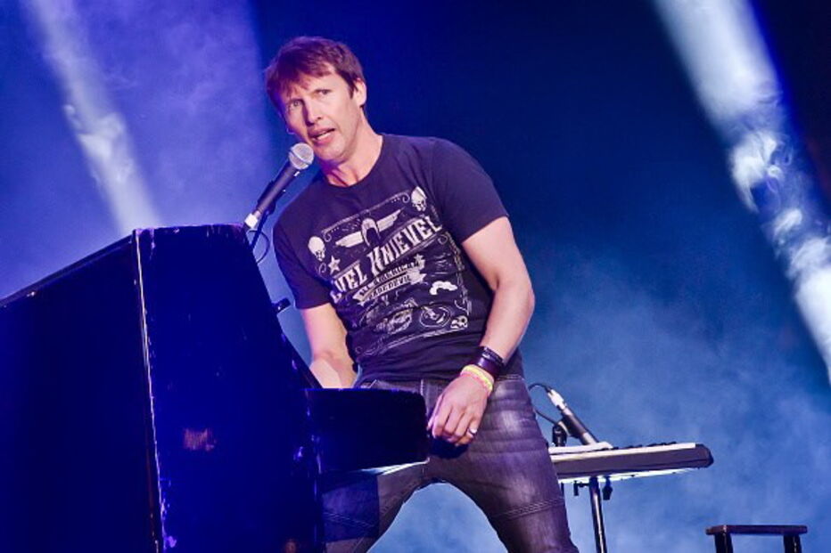 O cantor britânico James Blunt