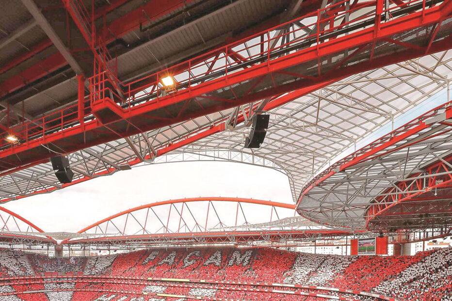 Estádio da Luz em dia de jogo do Benfica