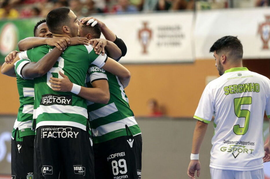 Sporting goleia Fabril e conquista Supertaça de Futsal