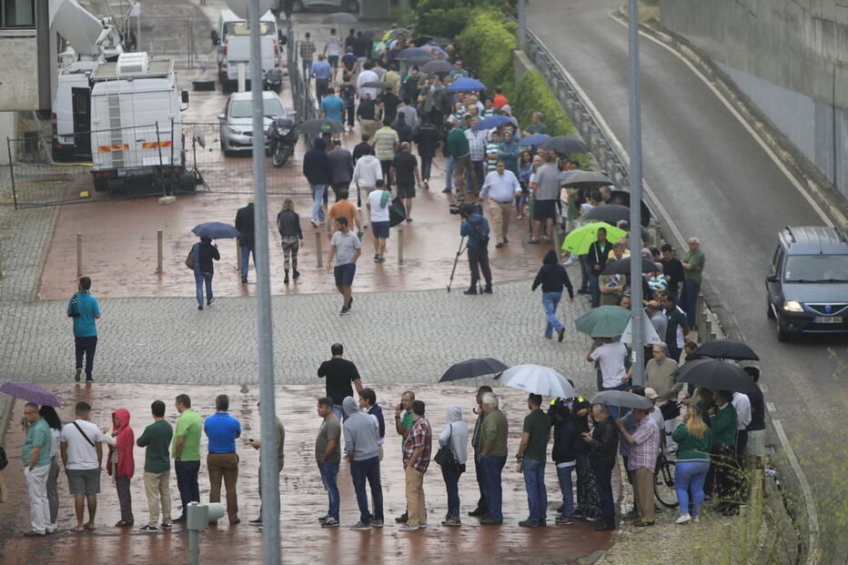 Filas para votar nas eleições do Sporting