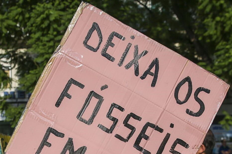 Marcha Mundial pelo Clima levou centenas às ruas de Lisboa