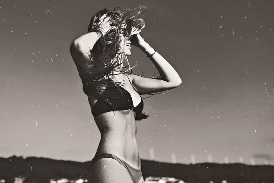 Filha de Figo mostra-se muito sexy