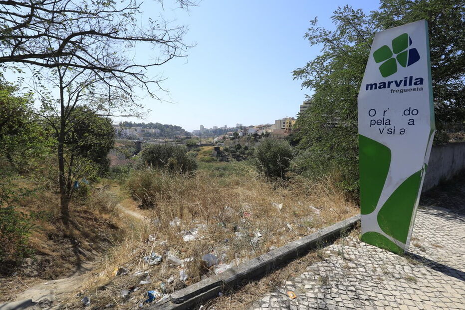 Encontrado corpo de mulher em rua de Lisboa