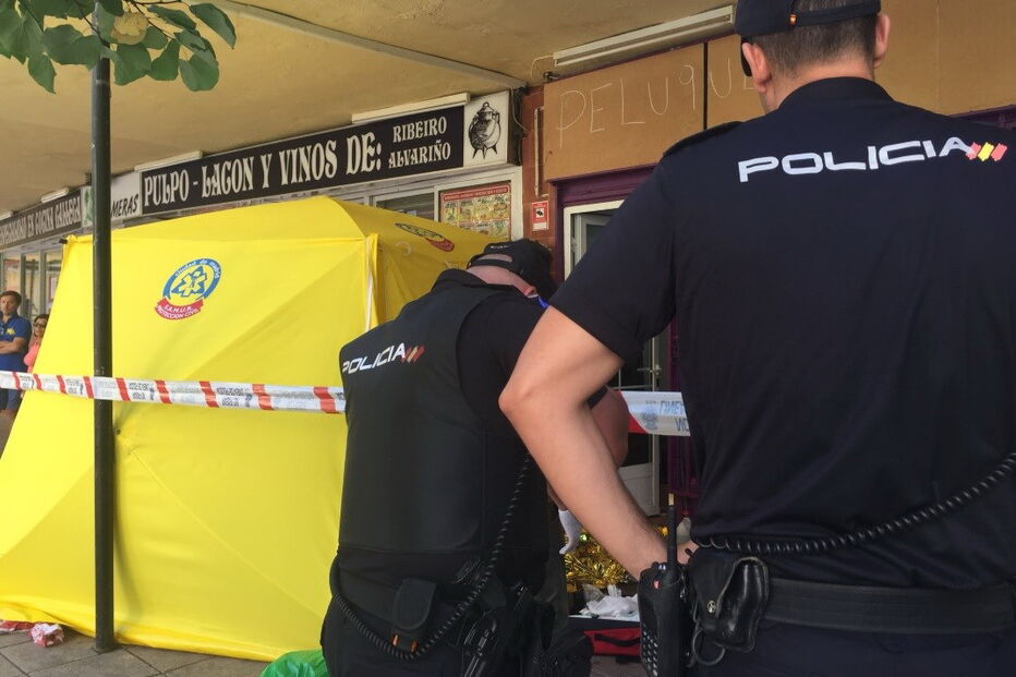 Mulher esfaqueada até à morte em cabeleireiro de Madrid