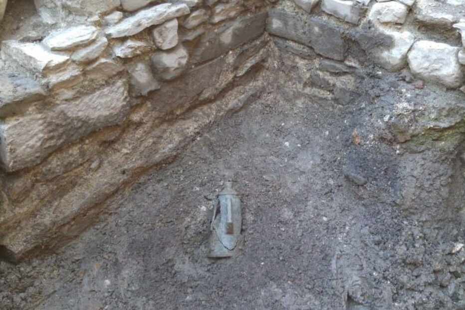 Tesouro encontrado em Como, Itália