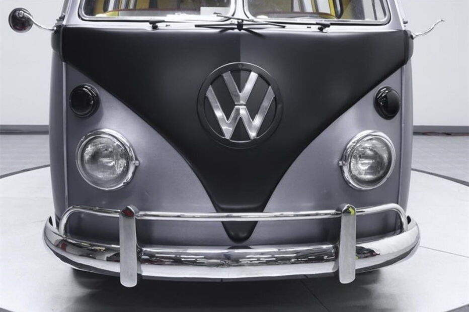 Esta Volkswagen pão-de-forma é inspirada no Regresso ao Futuro