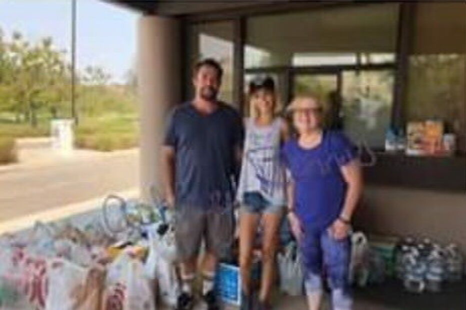 Imagens dos donativos publicadas por Ashley Bemis