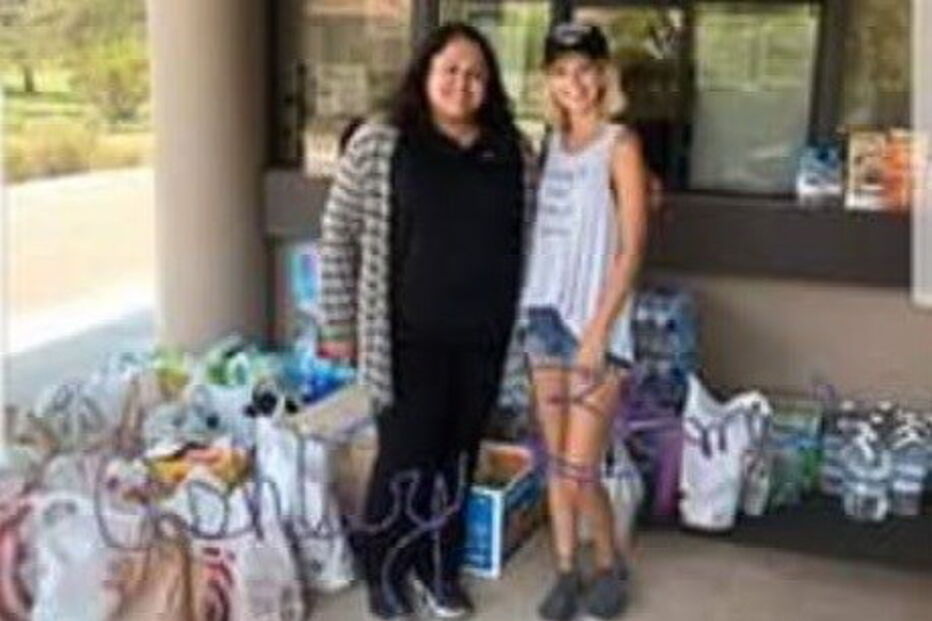 Imagens dos donativos publicadas por Ashley Bemis