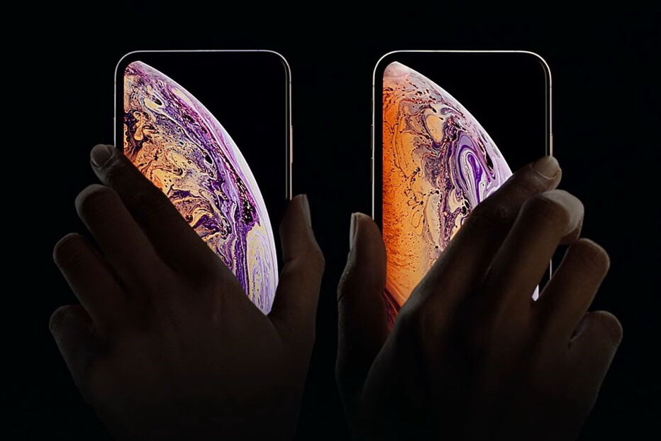 iPhone XS
