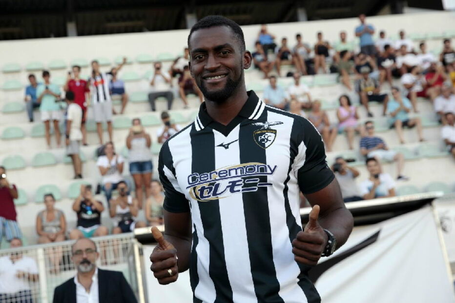 Jackson Martinez  