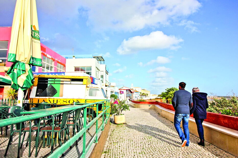 Norueguesa estava a causar desacatos na avenida Tomás Cabreira