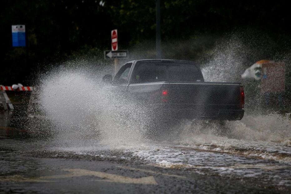 As imagens da passagem do Furacão Florence pelos Estados Unidos 