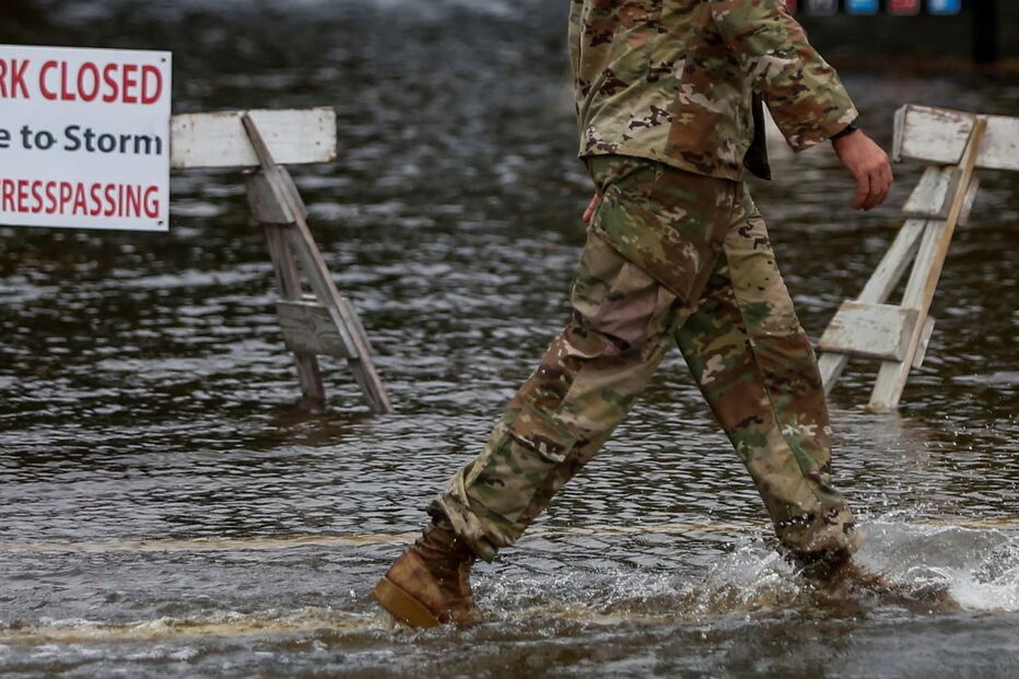 As imagens da passagem do Furacão Florence pelos Estados Unidos 