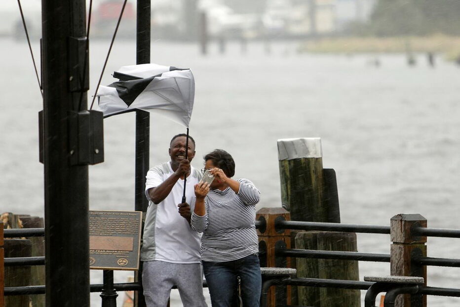 As imagens da passagem do Furacão Florence pelos Estados Unidos 