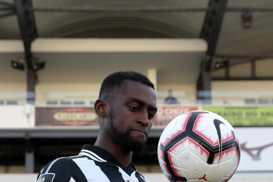 Jackson Martínez está no Portimonense por empréstimo