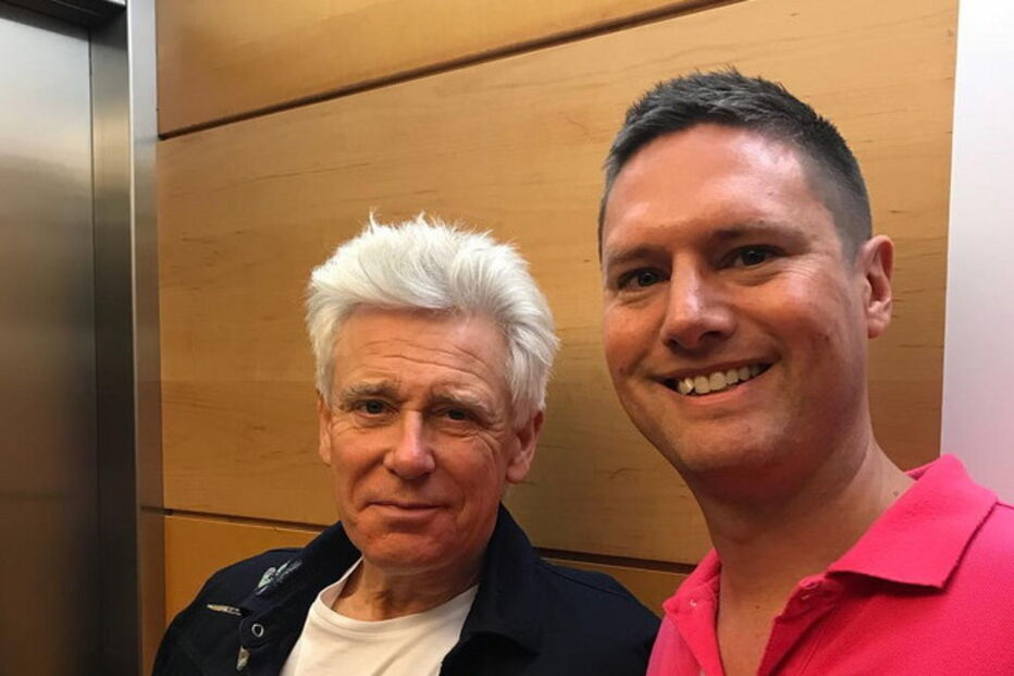 U2 já tiram fotos com fãs em Lisboa