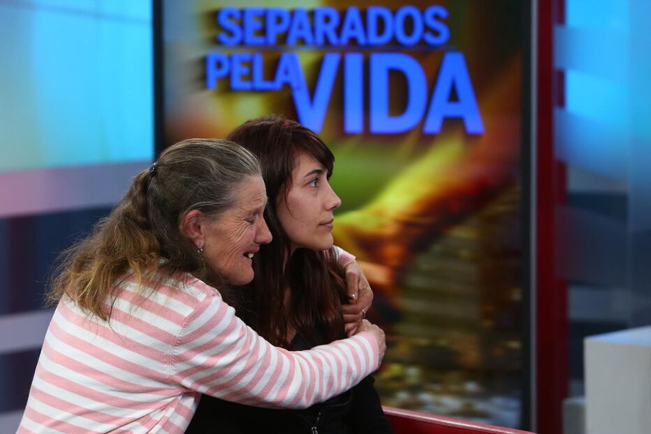 Nazaré Monteiro, de 54 anos, reencontrou a filha, Mónica, no programa da CMTV conduzido por Duarte Siopa 