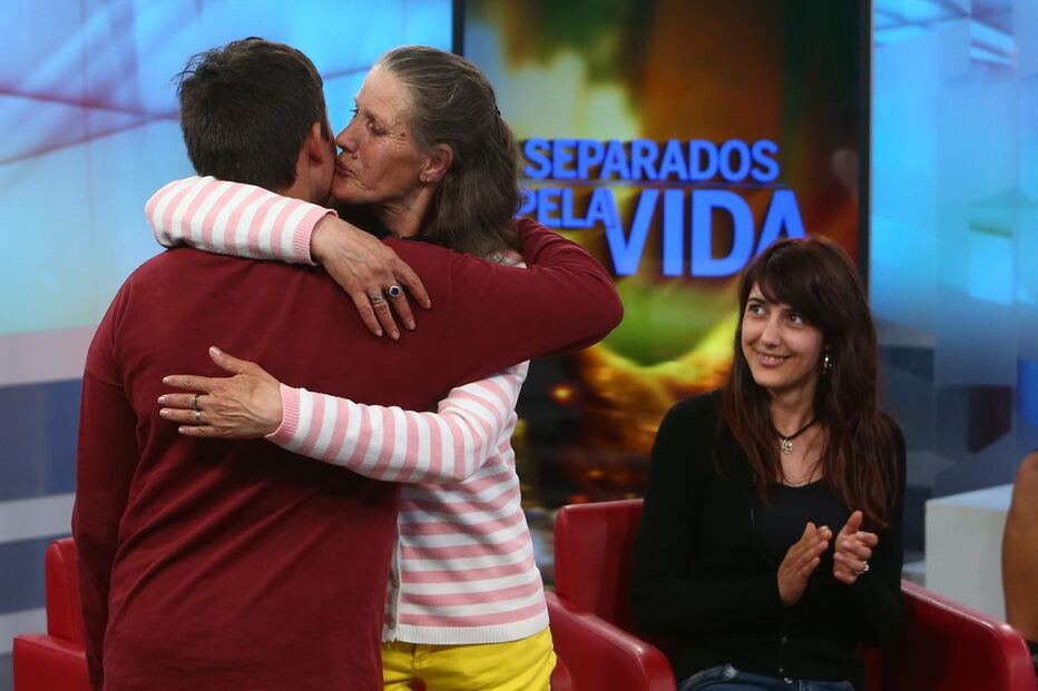 Nazaré Monteiro, de 54 anos, reencontrou a filha, Mónica, no programa da CMTV conduzido por Duarte Siopa 