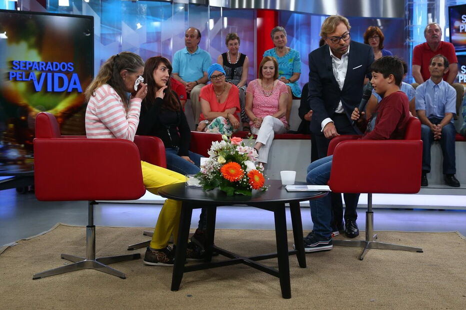 Nazaré Monteiro, de 54 anos, reencontrou a filha, Mónica, no programa da CMTV conduzido por Duarte Siopa 