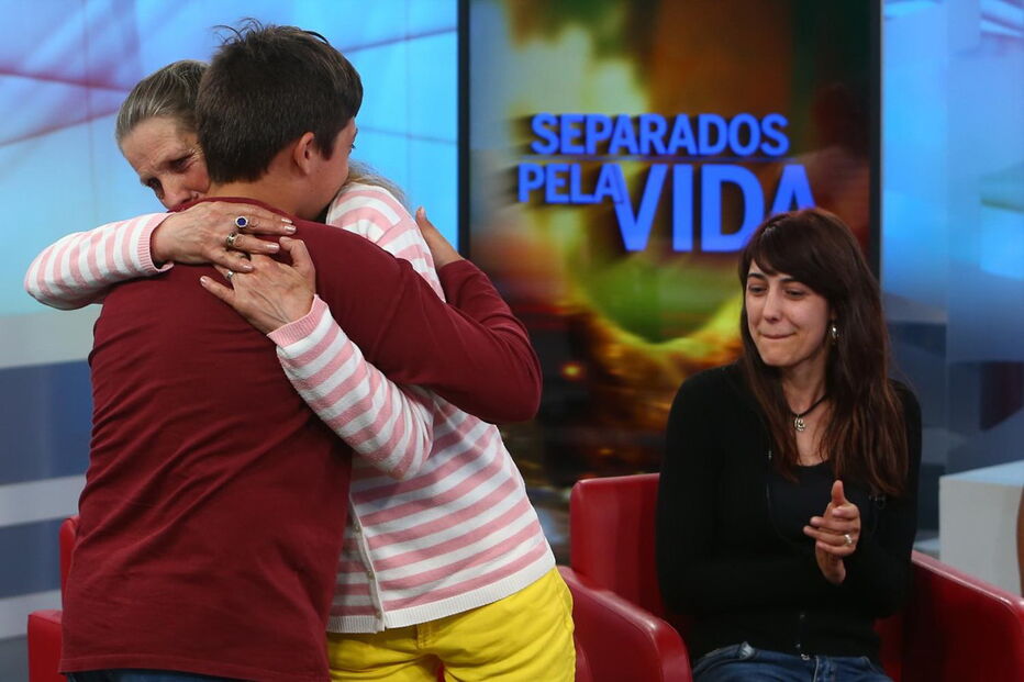 Nazaré Monteiro, de 54 anos, reencontrou a filha, Mónica, no programa da CMTV conduzido por Duarte Siopa 