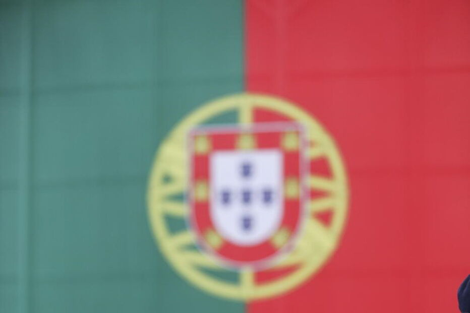 Militares foram recebidos com beijos e abraços dos familiares que os aguardavam no Aeroporto de Figo Maduro 