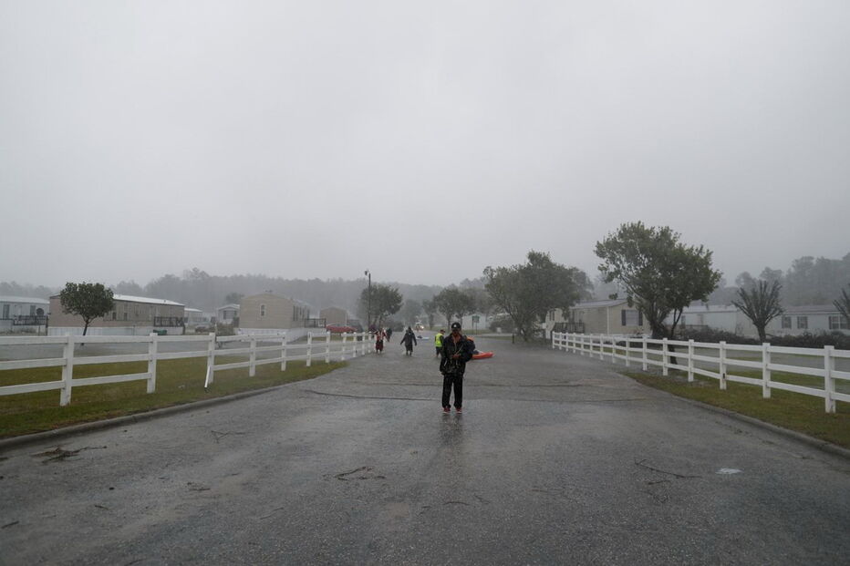 Florence deixa rasto de destruição nos Estados Unidos