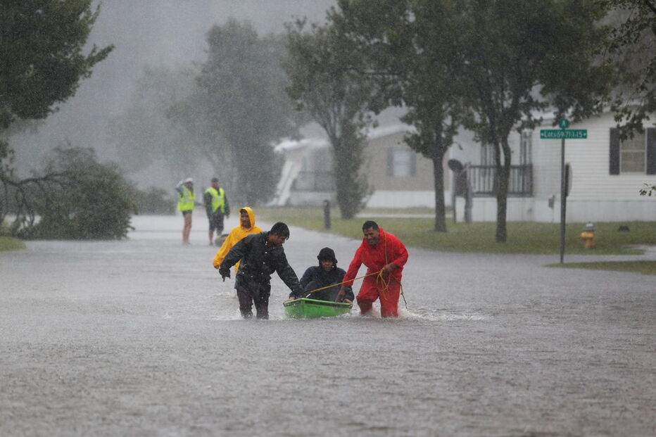 Florence deixa rasto de destruição nos Estados Unidos