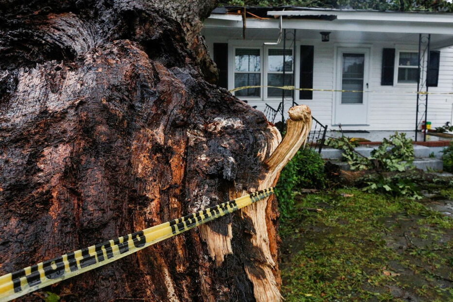 Florence deixa rasto de destruição nos Estados Unidos